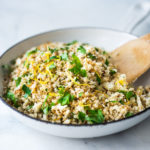 How to make cauliflower rice! A healthy, low-carb alternative to rice, that is easy to make and tastes amazing! #cauliflowerrice #howtomakecauliflowerrice #cauliflower #lowcarb #keto #rice #ricedcauliflower #vegan #eatclean #cleaneatingrecipes