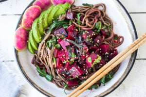Beet Poke Salad - a delicious vegan make-head salad that can be served over greens, rice or soba noodles. Fast and easy! #poke #beets #beetsalad #vegan #vegansalad #cleaneating