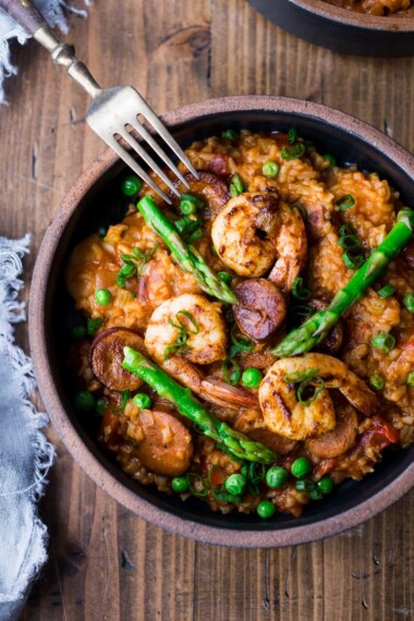 Jambalaya! Delicious and easy, this can be made in an Instant Pot or on the Stove Top. Flavorful!!! #jambalaya #instantpot #bestjambalaya