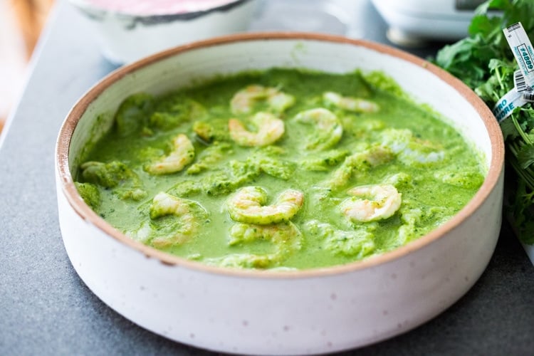 Authentic Aguachile Recipe! Similar to ceviche, shrimp is cooked in a mixture of lime juice, chiles and cilantro. Flavorful, simple and sooooo delicious! #aguachile #shrimp #verde #ceviche #Mexican 