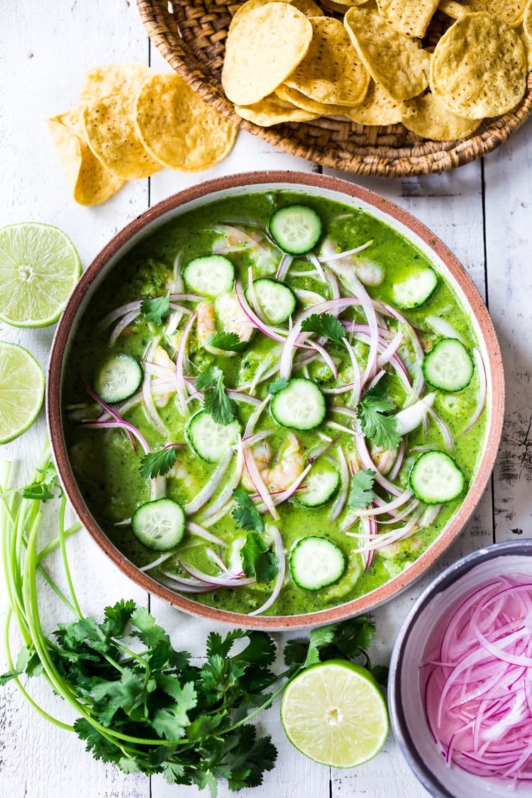 Mexican Aguachile! Similar to ceviche, shrimp is cooked in a mixture of lime juice, chiles and cilantro. Flavorful, simple and sooooo delicious! #aguachile #shrimp #verde #ceviche #Mexican