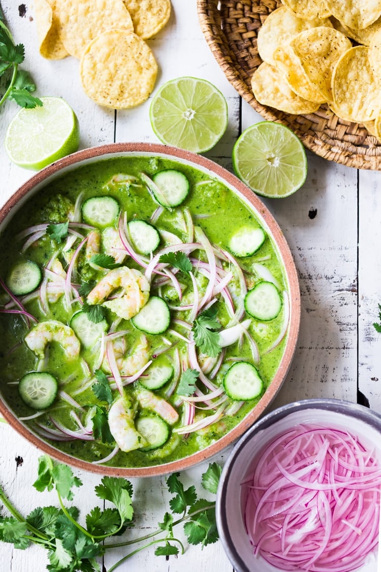 How to make authentic Mexican Aguachile! Similar to ceviche, shrimp is cooked in a mixture of lime juice, chiles and cilantro. Flavorful, simple and sooooo delicious! #aguachile #shrimp #verde #ceviche #Mexican