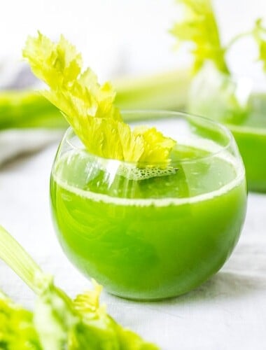 Celery Juice Recipe and Benefits! The top TEN benefits of drinking 16 ounces of celery juice every morning to activate the gut, release toxins and heal the body! #celeryjuice #celery #juice #detox #cleanse #juicing #celeryrecipes