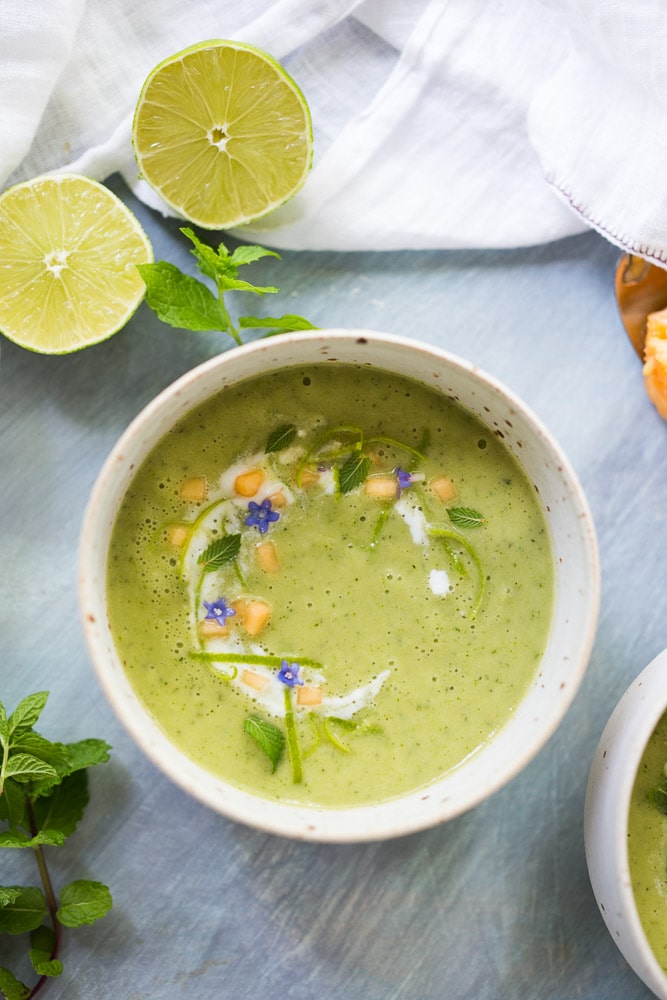 Cold Cucumber Melon Soup - an easy, healthy summer soup that can be served as an appetizer or light meal. Refreshing and delicious! #cucumbersoup #coldsoup #cantaloupesoup #coldmelonsoup #coldcucumbersoup 