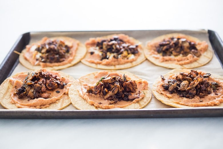 How to make jackfruit tacos on a sheet pan