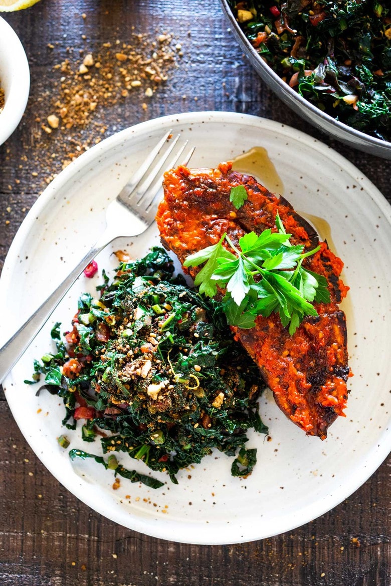 Any vegetarians here? 7-qt Lodge Dutch oven w/ sauteed kale, beets