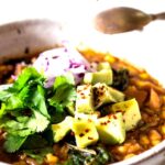 White Bean Chili with Jackfruit - vegan and can be made in an Instant Pot. #verde #veganchili #instantpotchili #jackfruit #jackfruitchili #chiliverde