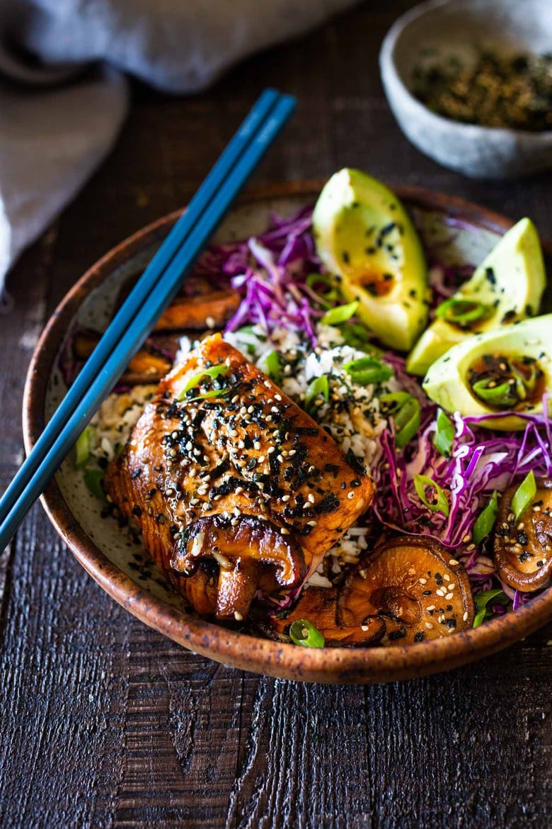 Pan-seared Furikake Salmon with shiitake mushrooms, sauteed cabbage, avocado and optional rice. Make this in 30 minutes! 