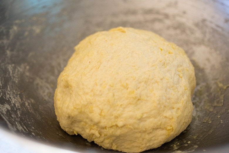 A simple delicious recipe for Leek Bread to serve with your favorite soups and stews. #leeks #bread