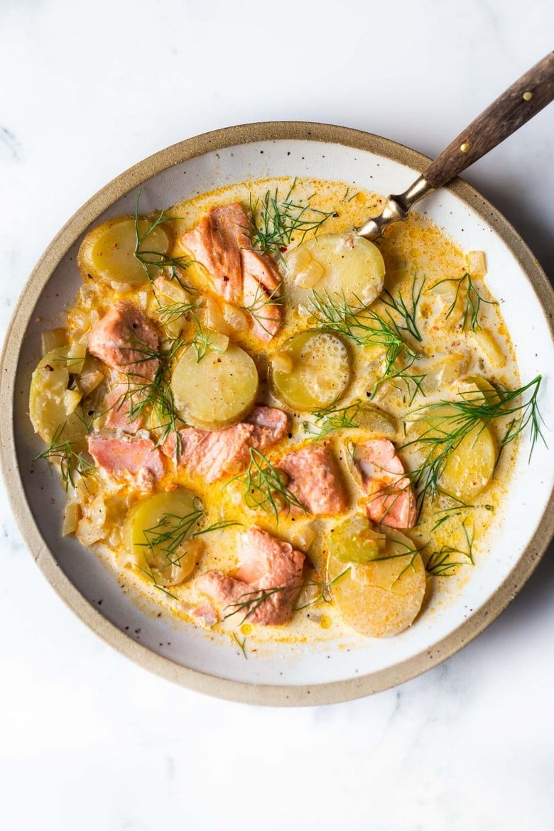 The best Salmon Chowder recipe using fresh salmon, that can be made in about 30 minutes on the stovetop. Fennel bulb gives this a lovely flavor, while a little smoked paprika adds a subtle smokiness without the addtion of bacon. Low carb, Keto and dairy-free adaptable!