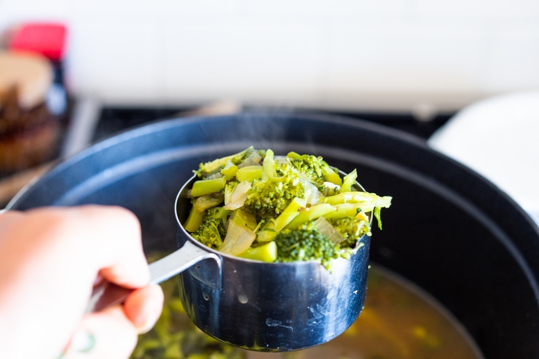 blend the soup with the vegetable broth