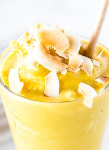 a vegan toasted coconut smoothie