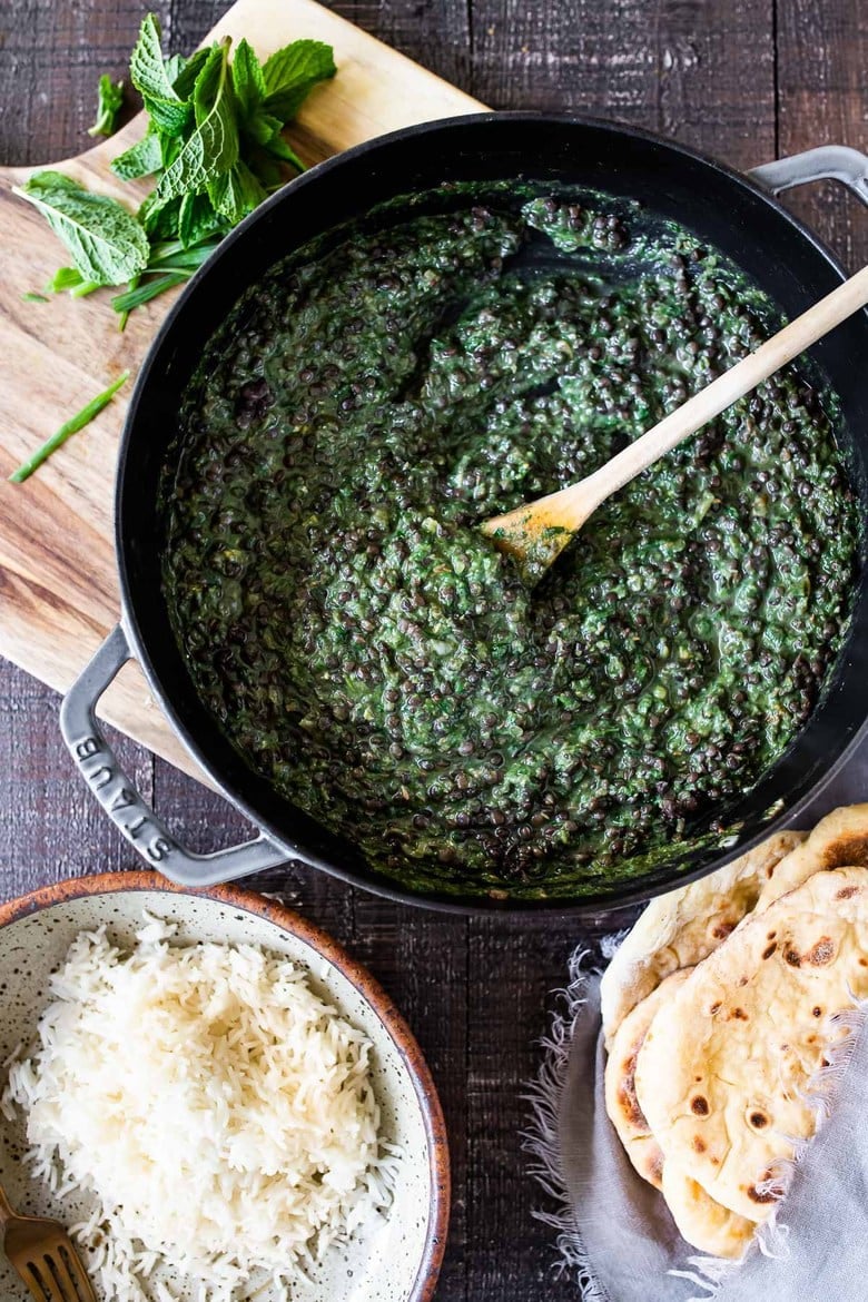 A simple healthy recipe for Spinach Lentil Dal in the most fragrant Spinach Sauce, infused with mint and Indian Spices. Authentic flavors!