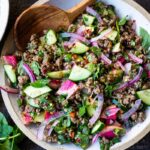 A flavorful recipe for Larb, a fresh Thai salad made with your choice of lamb, beef, pork, chicken or tofu. Low carb, fast and easy! #larb #thaifood #thaisalad