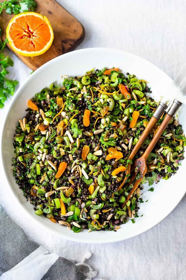 The BEST Lentil Salad infused with Moroccan Spices, this healthy vegan lentil salad can be made ahead and keeps for 4 days, perfect for making ahead for your potluck gathering! #lentilsalad