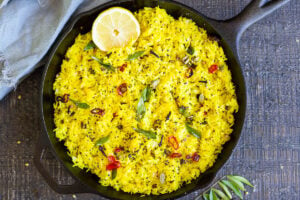 How to make Indian Lemon rice. Infused with Indian spices, this fragrant rice dish is the perfect side to your Indian meals. #lemonrice #indianrice #basmatirice
