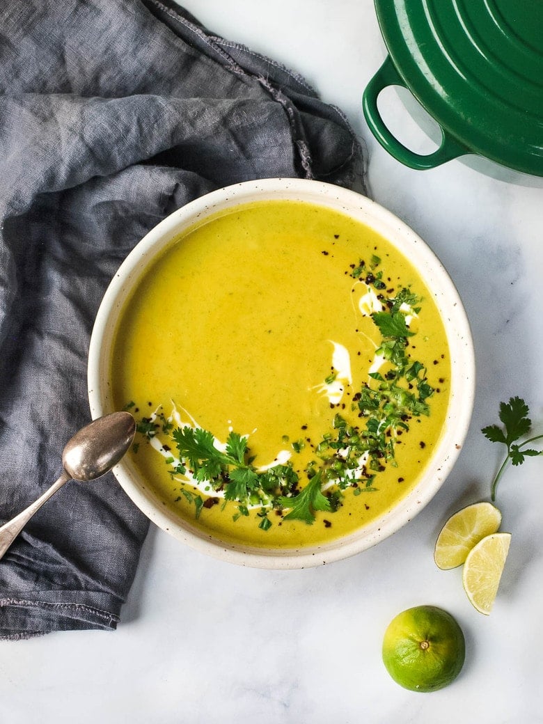 25 Vegan soup recipes! Curried Zucchini Soup with ginger and mint. A fast and easy vegan-adaptable soup that is healthy and flavorful.