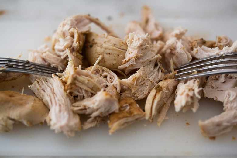 how to cook shredded chiclken in an Instant pot pressure cooker. 