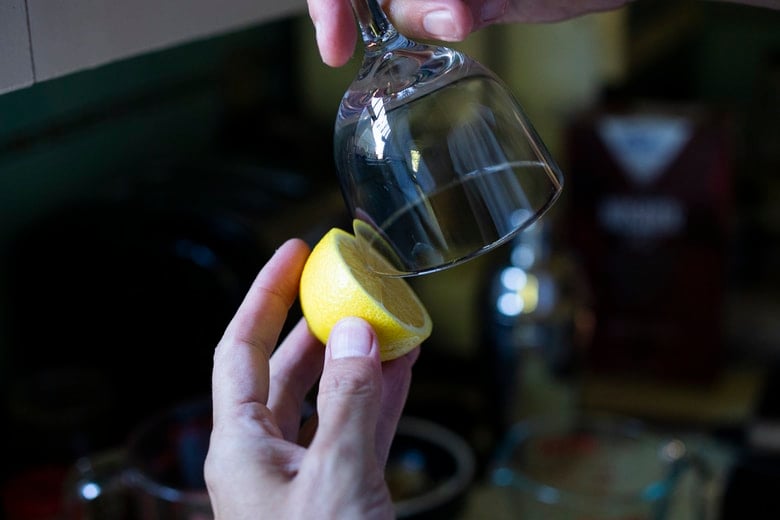 La Cura Cocktail: A mezcal Margarita meets the classic Penicillin cocktail - a fusion of two cocktail classics, with its commingling of sweet, sour, salty and smoky notes, makes for a delicious shoulder season panacea! #penicillin #cocktail #mezcal