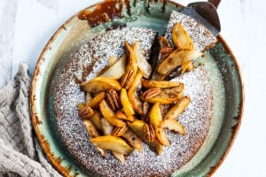 Chai-Spiced Pecan Cake with caramelized pears