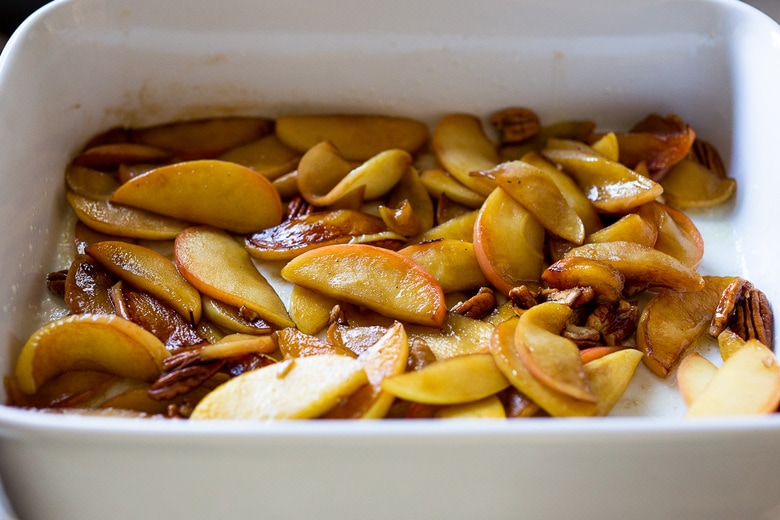 sautéed apples and pecans 