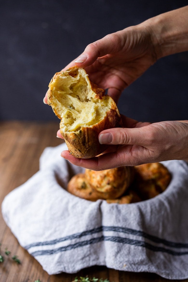 How to make the best Popovers from scratch that are light and airy on the inside and golden and crispy on the outside. An easy recipe that requires only 10 minutes of hands-on time! #popovers