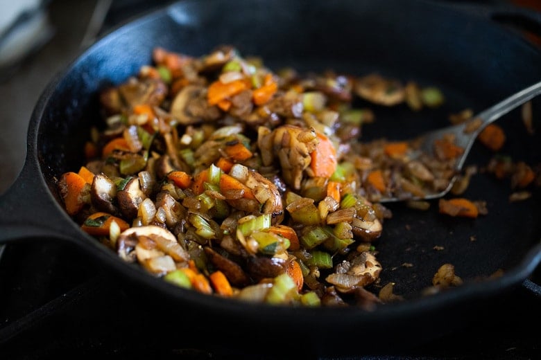 sautéing mushrooms 