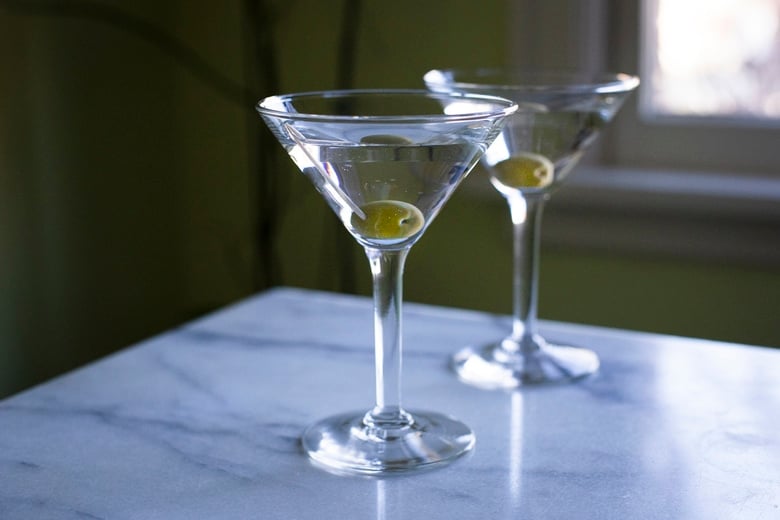 How to make a classic, Dry Gin Martini that would've made Winston Churchill proud - we skip the vermouth entirely to better feature the clean and complex characteristics of today's top-shelf gins. #ginmartini #drymartini #martini 