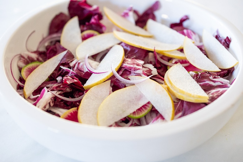 layering the radicchio salad 