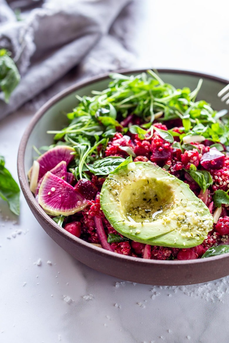 Brighten up your day with this Winter Bliss Bowl! A simple vegan bowl made with beets, quinoa, avocado and chickpeas-that can be made in under 30 minutes! Great for meal-prepping and guaranteed to lift your spirits! #bowl #buddhabowl #veganbowl #