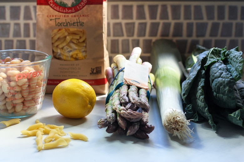 ingredients in asparagus kale pasta
