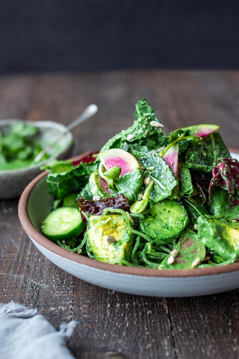 Nutrient-rich Spirulina Sea Salad is pure superfood for the body. This healthy salad is made with dulse, kelp noodles, fresh veggies and Spirulina Dressing, keep it vegan or add ahi or smoked Salmon! #spirulina #dulse #kelpnoodles