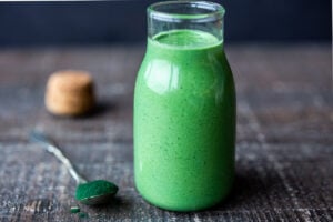 This delicious and nutritious Spirulina Dressing is full of antioxidants, vitamins, and minerals. Creamy, vegan and flavorful!