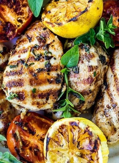 How to make the Best grilled chicken with lemon, garlic and herbs.