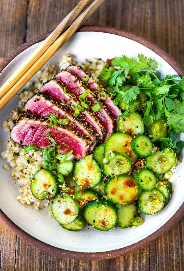 Seared Tuna with Sesame Curst. Learn how to make the best Sesame Crusted Ahi Tuna- crispy golden on the outside and rare on the inside in just 10 minutes flat! #tuna #ahi #searedtuna