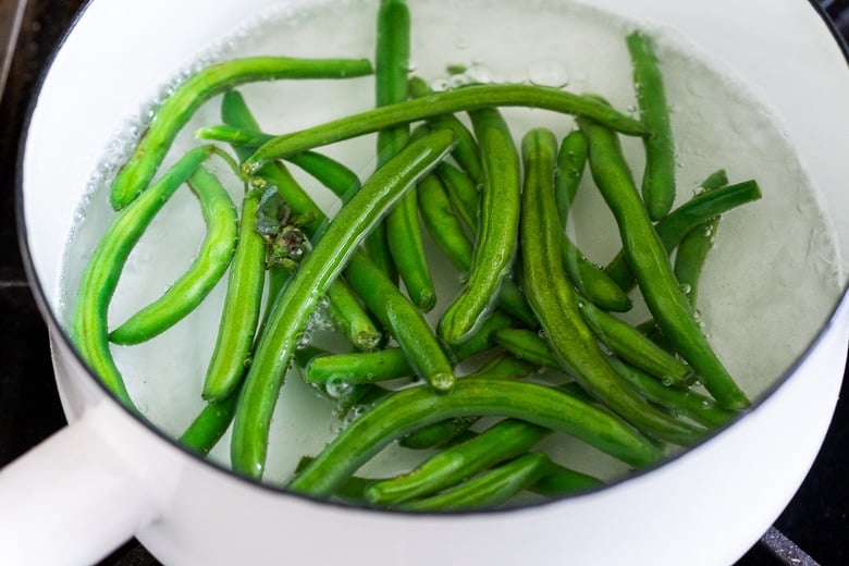 blanching green beans