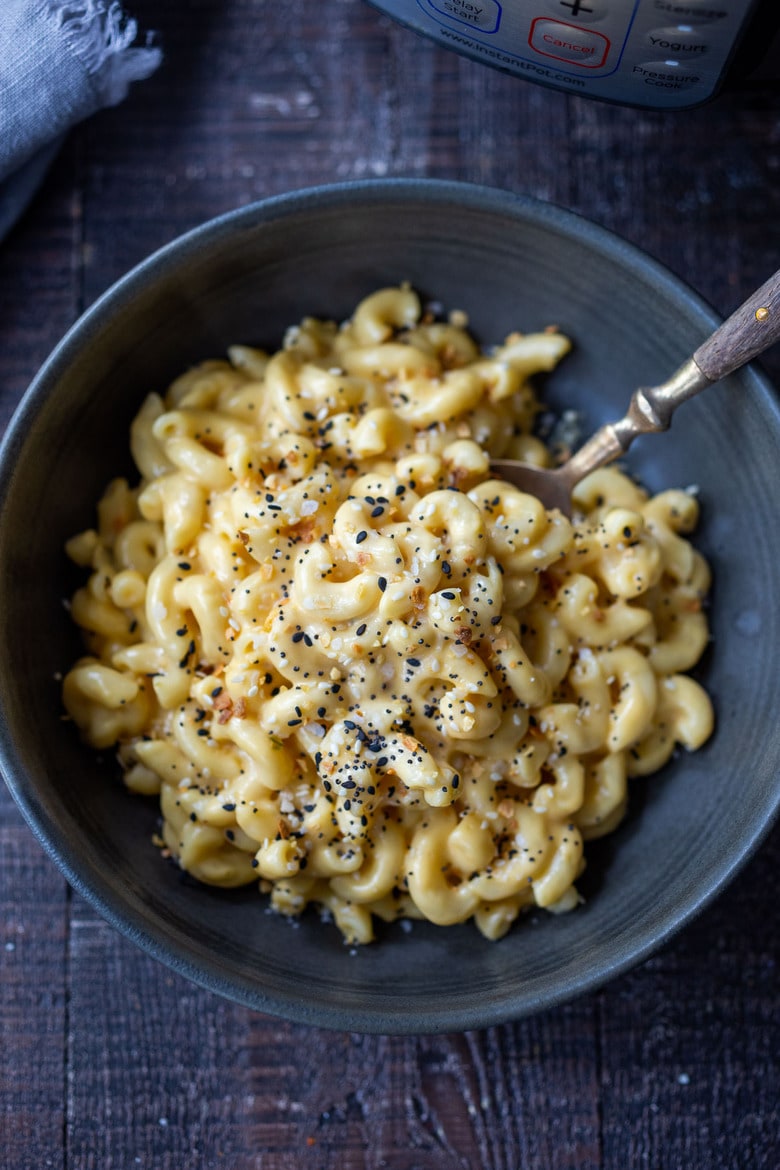 The most delicious Instant Pot Mac and Cheese you'll ever meet! This creamy, homemade Mac and Cheese is fast, easy, and can be on the table in 20 minutes! 