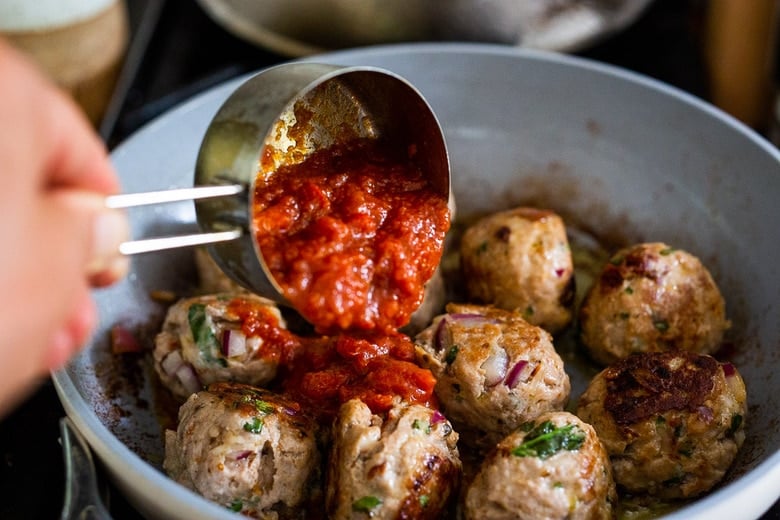 simmer the turkey meatballs in marinara sauce 