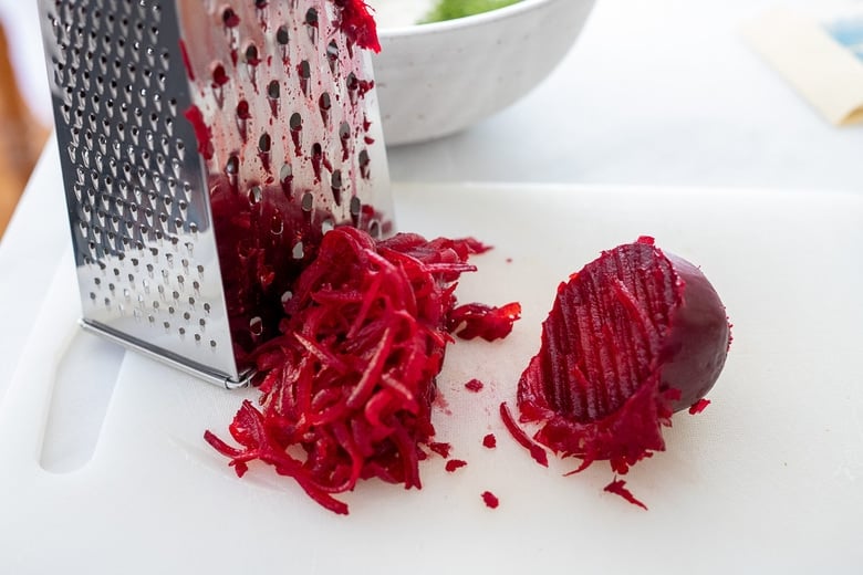 grating the beet