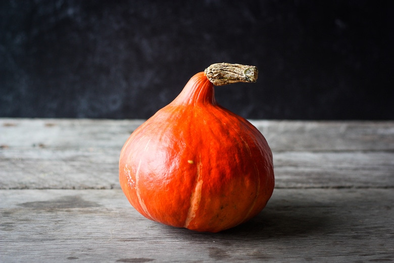 mynte medaljevinder Aggressiv Roasted Red Kuri Squash with Ancho Chili & Maple | Feasting At Home