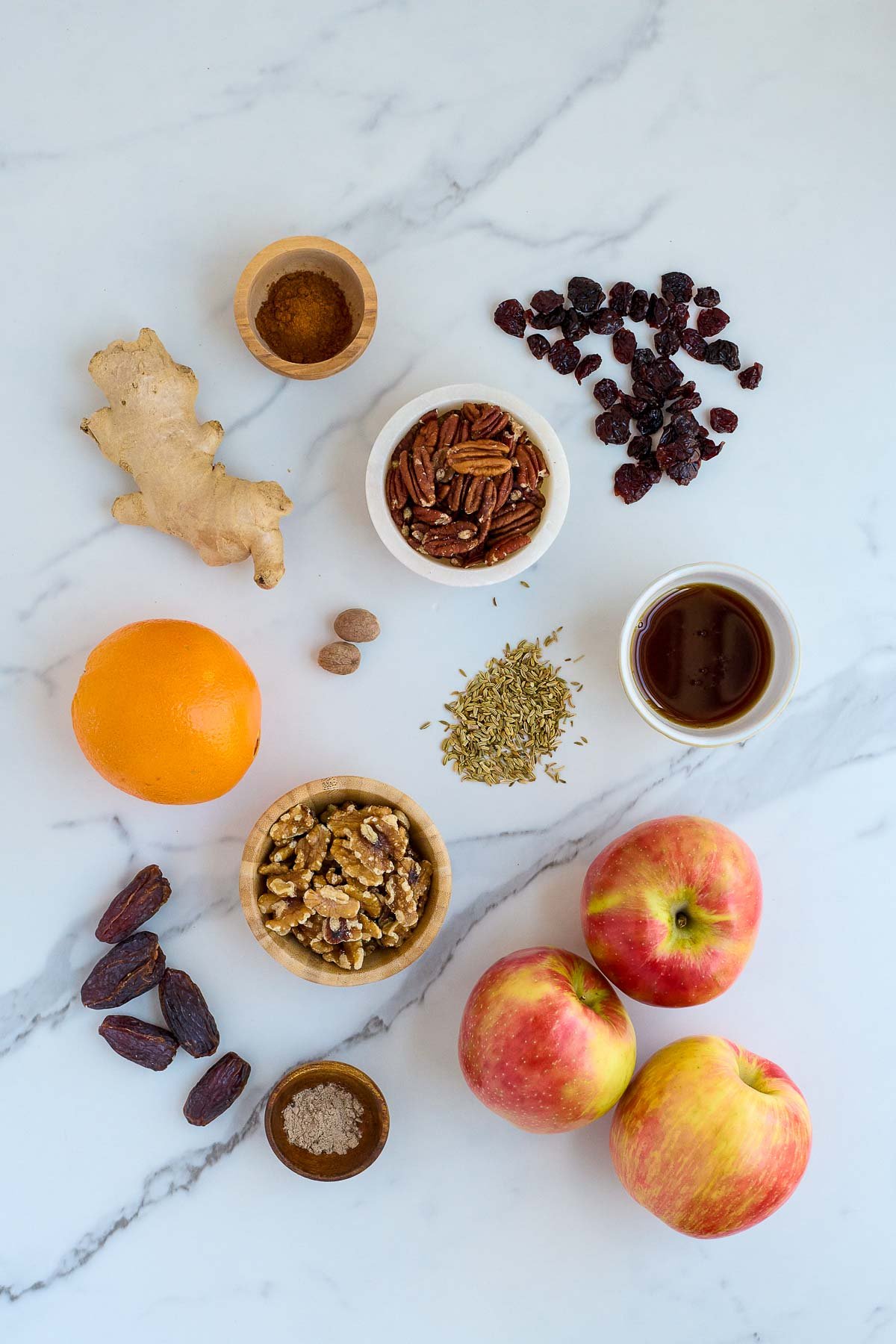 ingredients in baked apples: apples, nuts and dates