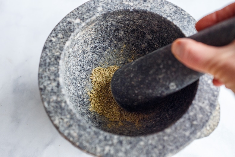 grinding fennel seeds