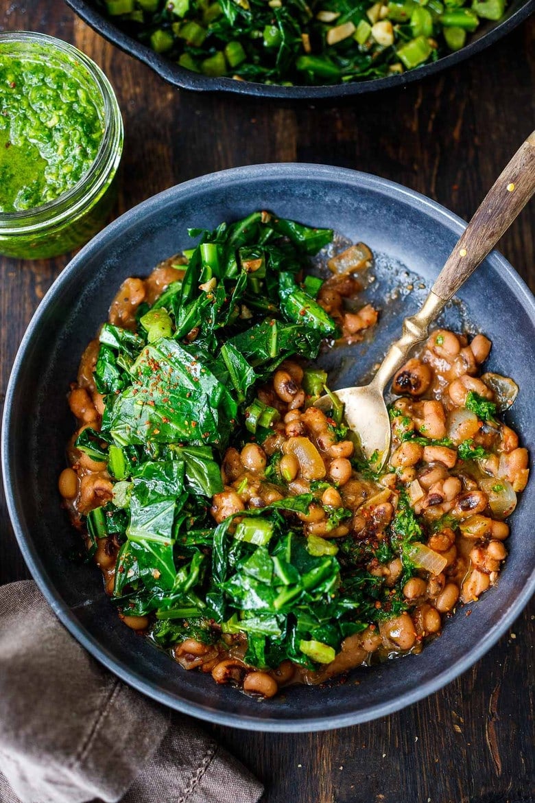 Smokey Black-Eyed Peas with Garlicky Collard Greens and Cornbread- to ensure luck, prosperity and good fortune in the coming new year. Vegan and GF.