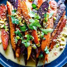 Roasted Carrots with Tahini Sauce-image