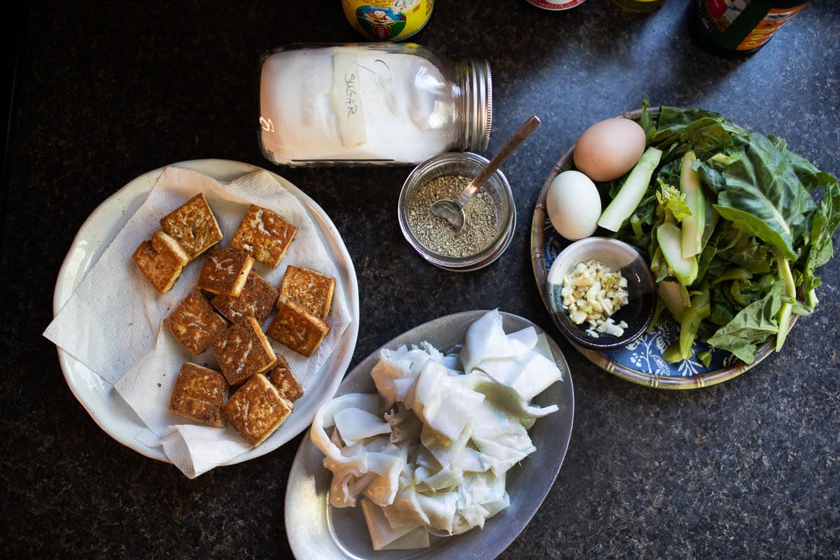 ingredients for pad see ew on a counter