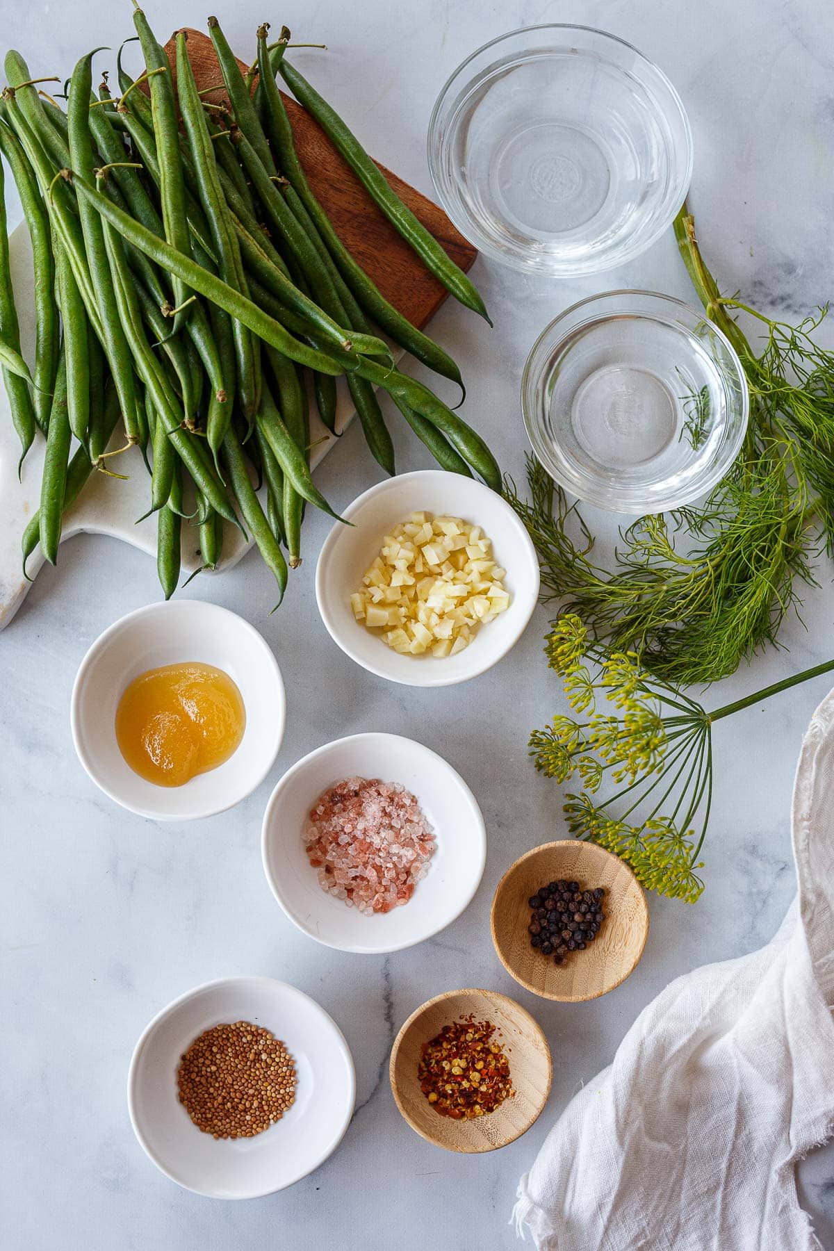 Ingredients for Dilly Beans.