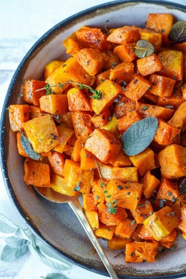 This Roasted Butternut Squash recipe is easy to make and packed with flavor. Learn the best way to cook it and enjoy it as a delicious side dish or nutritious addition to soups, bowls, pasta, and salads.