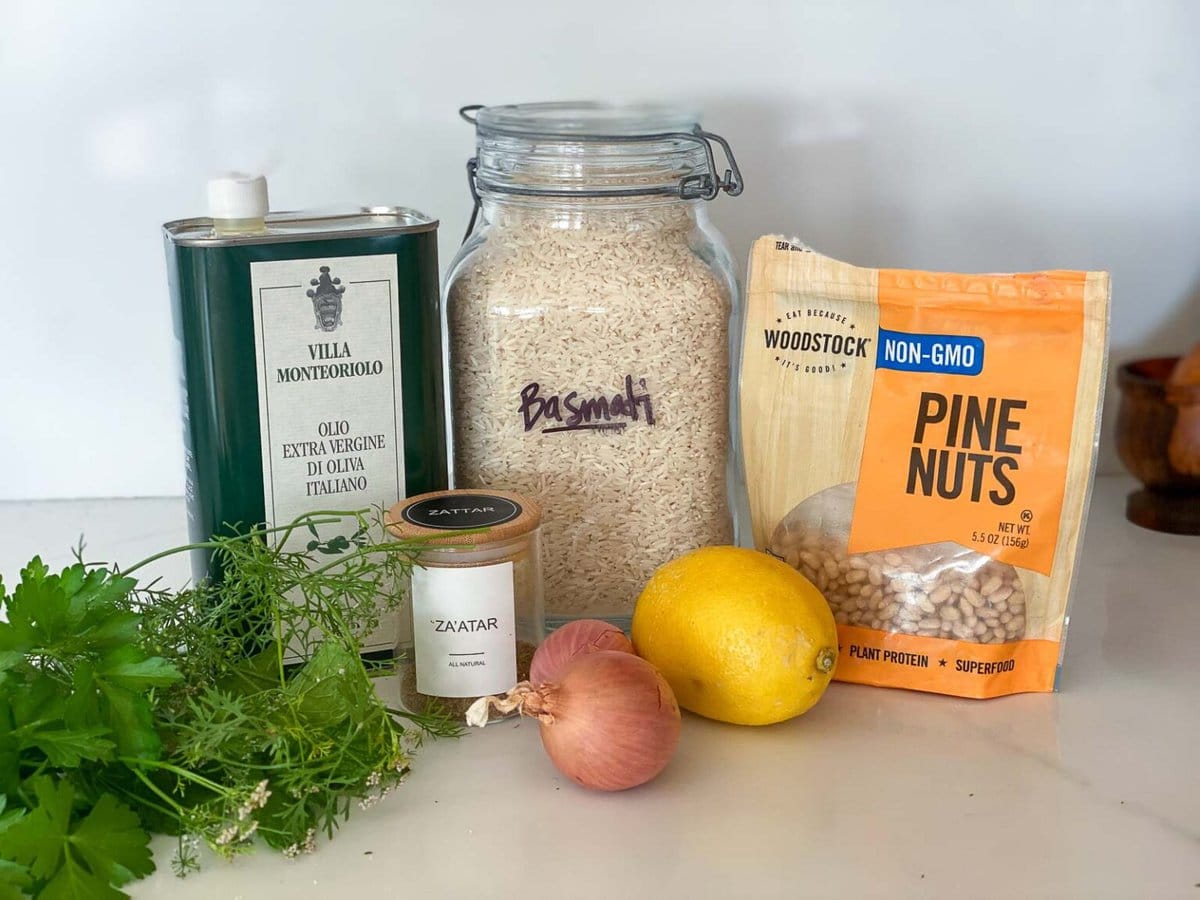 middle eastern rice ingredients.