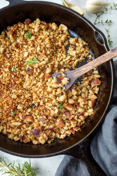 Put your leftover sourdough bread to good use with Pangrattato! Made from day-old bread, these crispy Italian breadcrumbs are easy to whip up and make a delicious crunchy topper for pasta, salads, and soups. Includes both stovetop and oven methods. Vegan.
