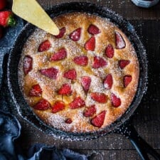 Strawberry Breakfast Cake